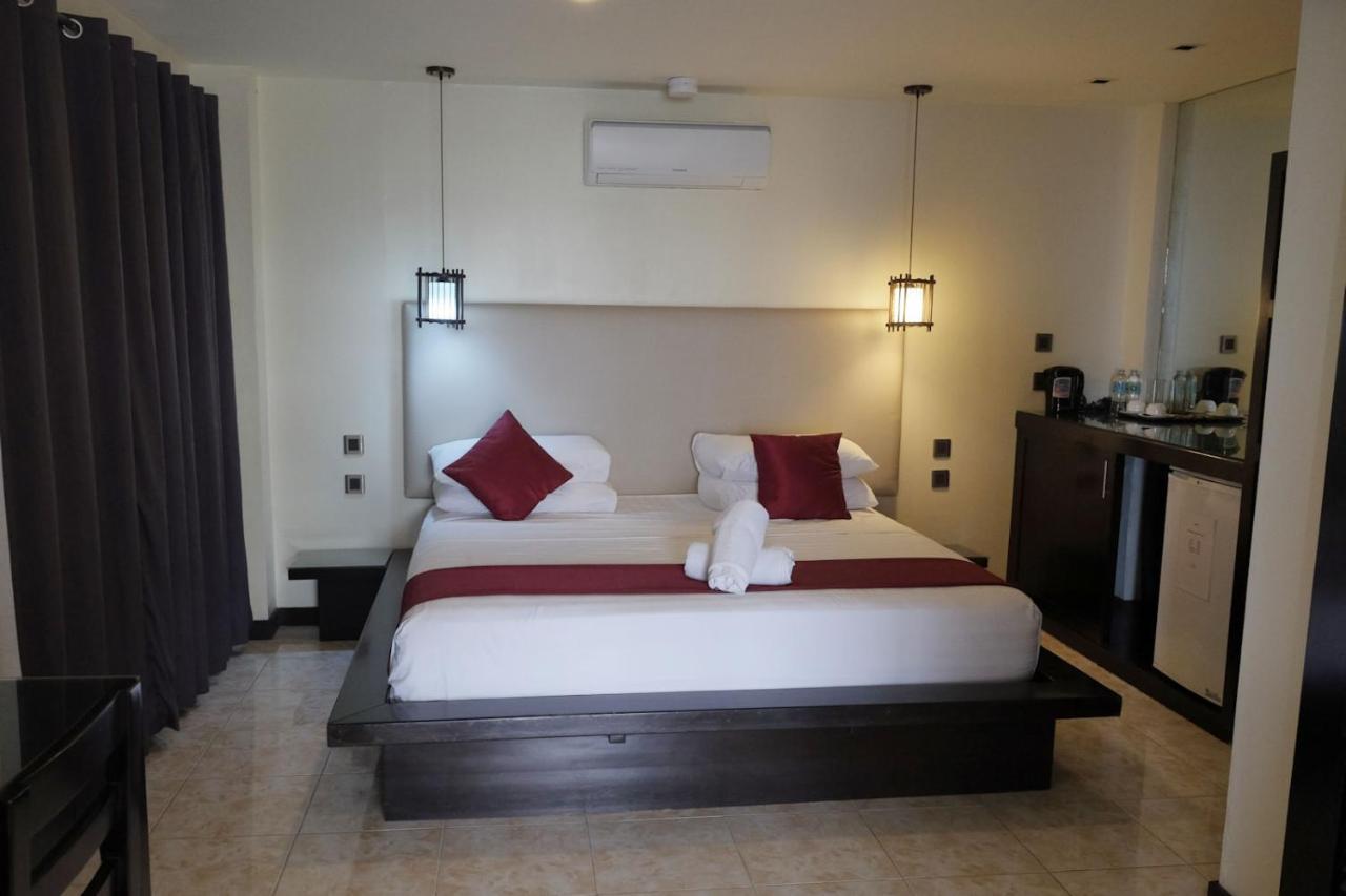 Cliffside Resort Panglao Exteriör bild